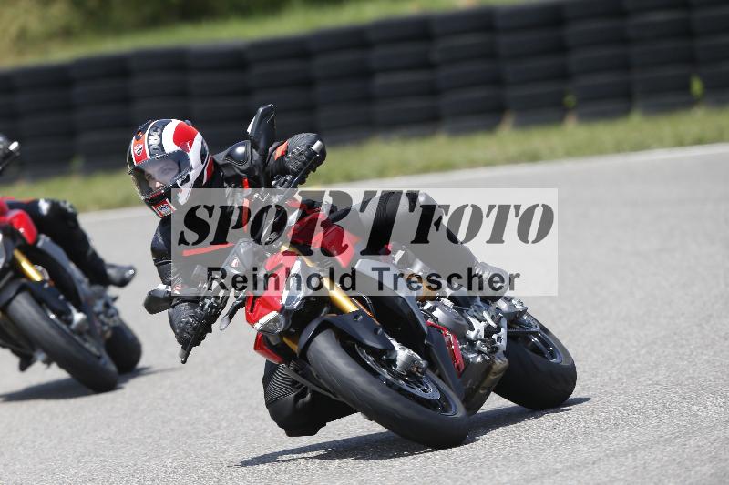 /27 12.06.2025 Ducati Schweiz Trackday Warmup  ADR/gruen-vert/ohne